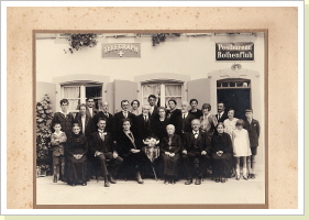 Goldene Hochzeit von Emil und Elisabeth Erny-Rieder Goldene Hochzeit von Emil und Elisabeth Erny-Rieder