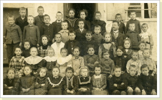 Lehrer und Jahrgang unbekannt Lehrer und Jahrgang unbekannt