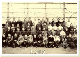 1909 Lehrer Gottlieb Schaub 1909 Lehrer Gottlieb Schaub